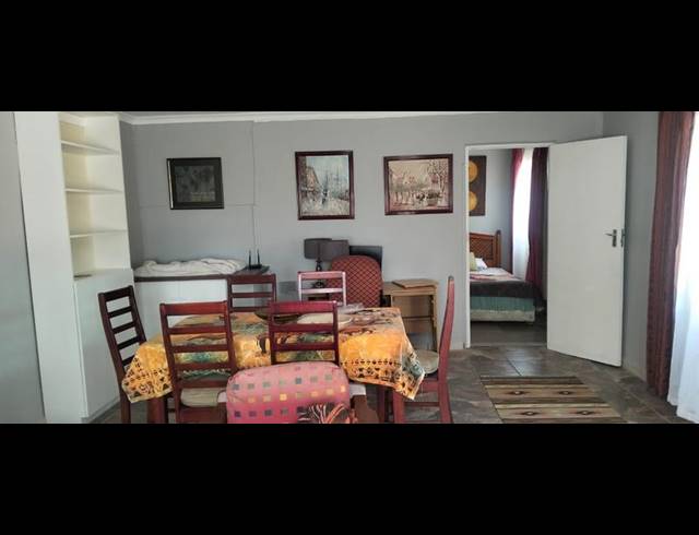 2 BEDROOM PROPERTY TO RENT IN OAKDENE